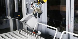 Jameshaft-Grinding-Robot-Loading-Cylindrical grinding-Pin-Harvester